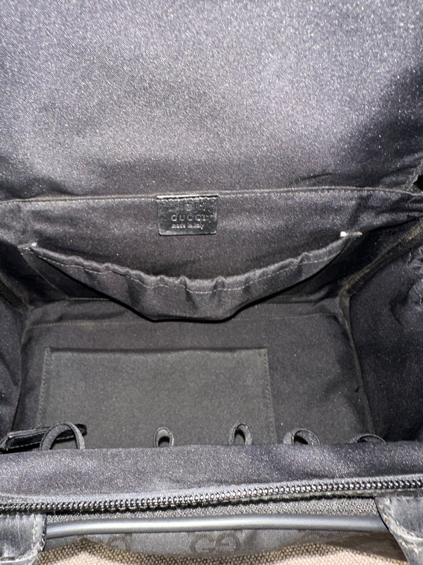 Vintage Gucci Black Boston/Camera bag (no strap)