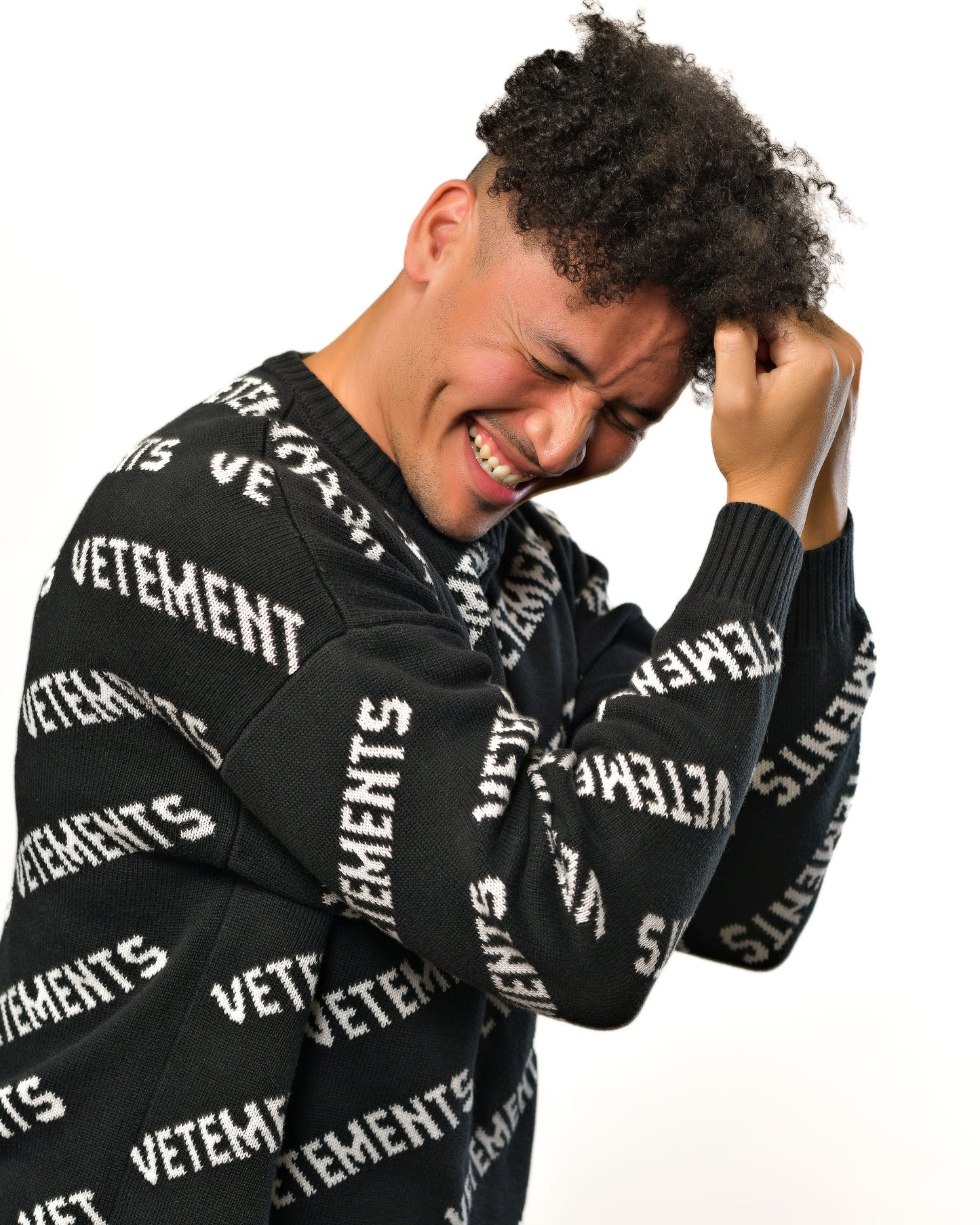 Vetements Monogram Logo Knitted Sweater