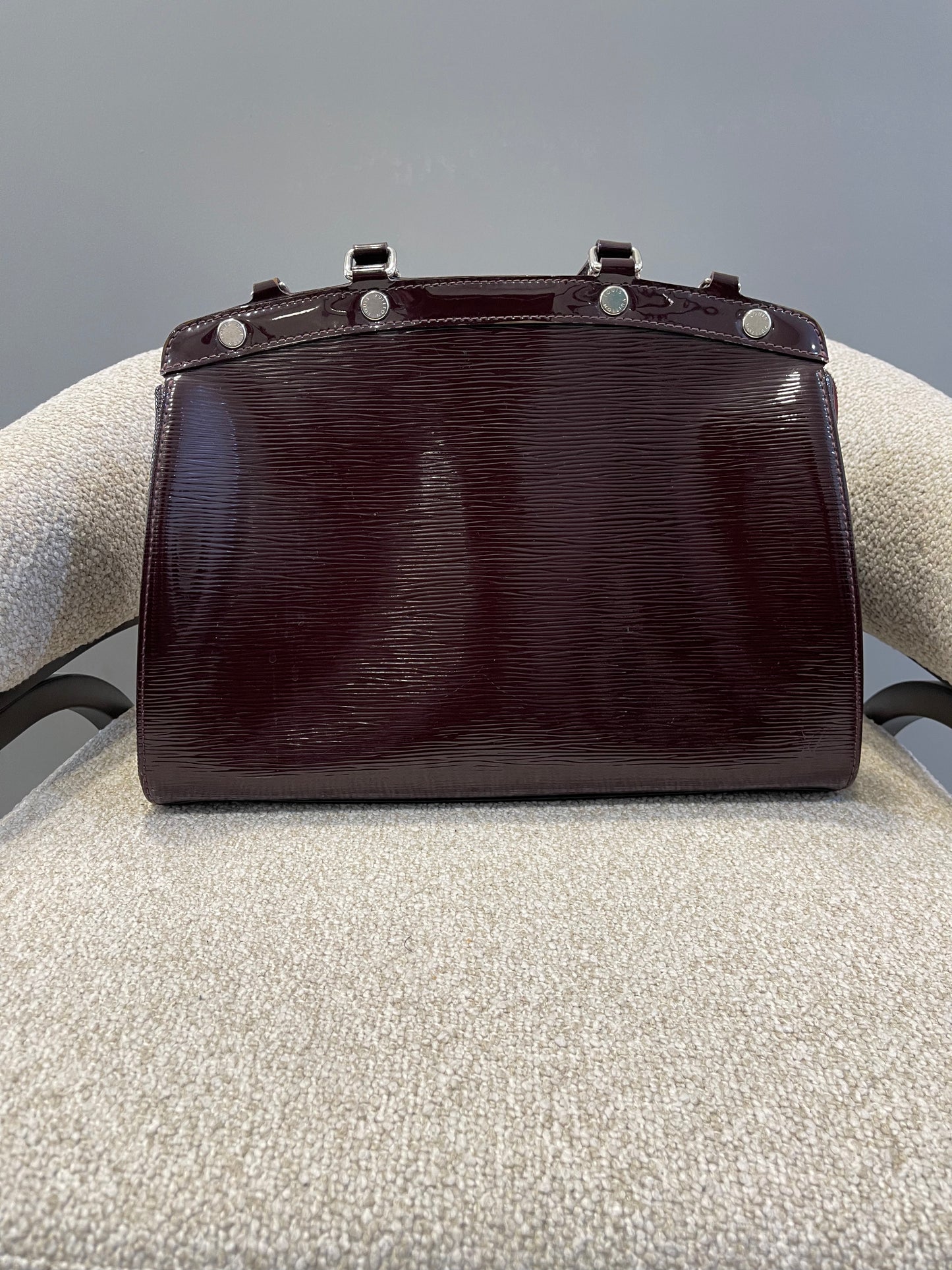 2012 LV Brea Handbag Epic Leather MM Tote Bag in Burgundy