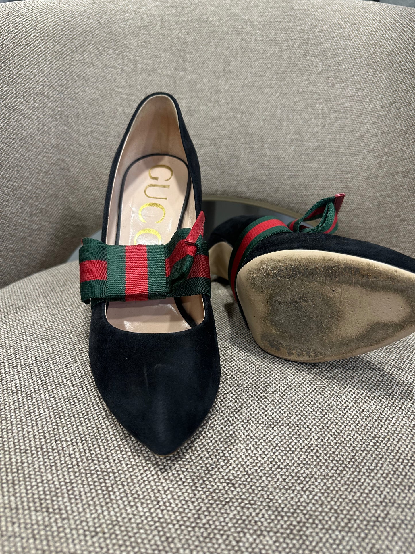2016/2017 Gucci Black Suede Sylvie Removable Web Bow Pumps Size