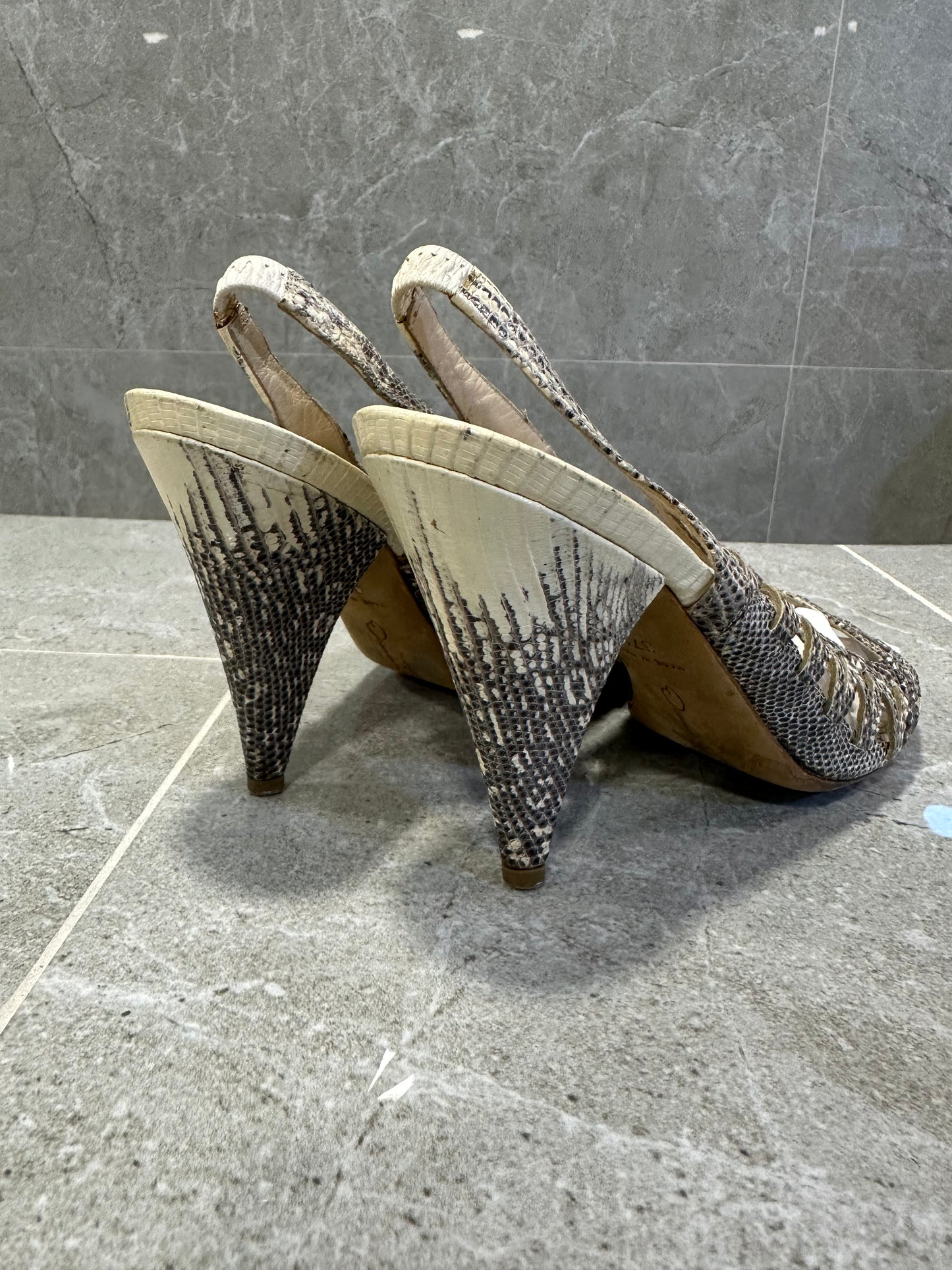 2012/2013 Oscar De La Renta Snake Skin Sling Back