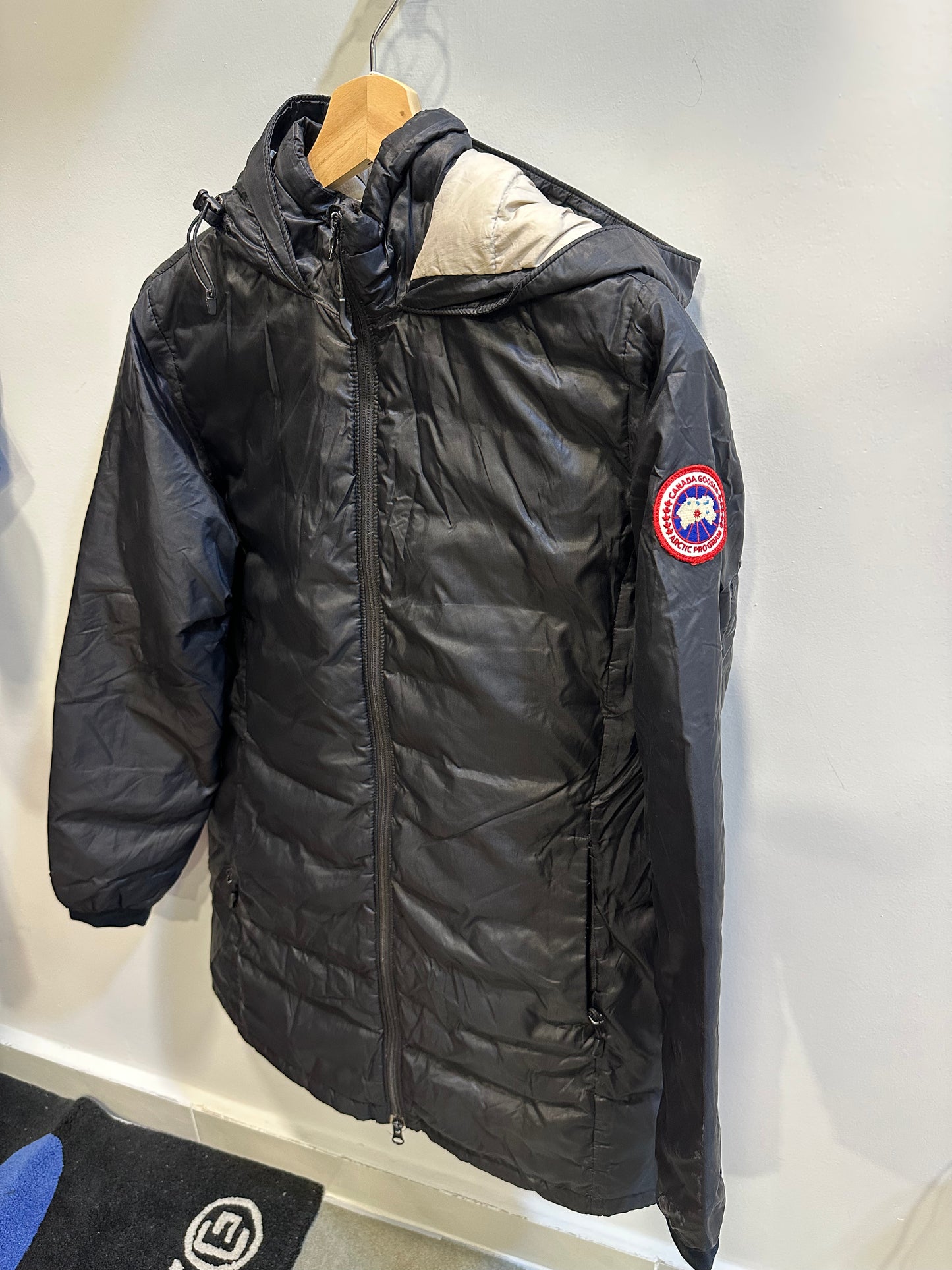 Vintage early 2000's Canda Goose Puffer long jacket