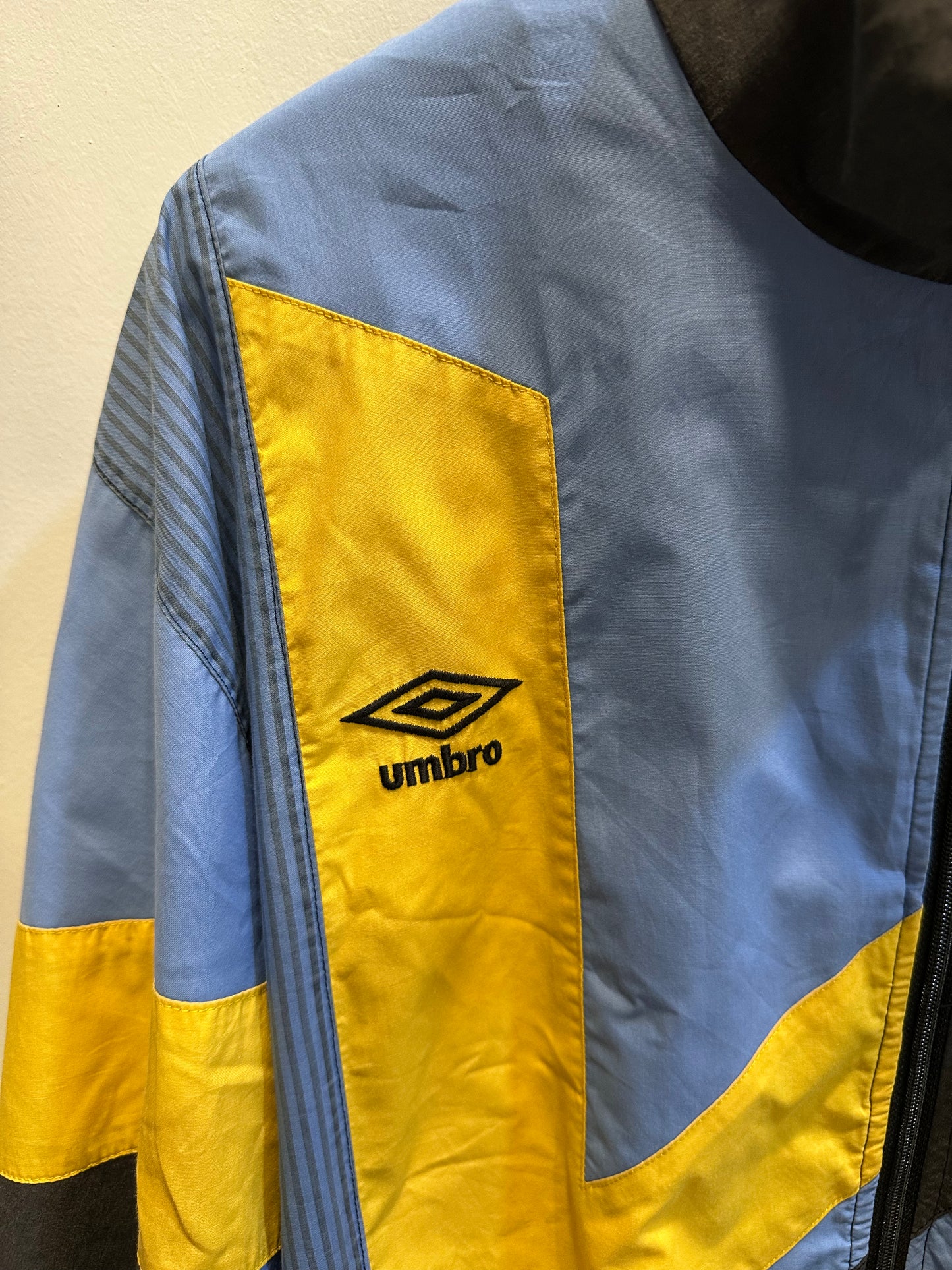 Vintage 1992-1993 Umbro Inter Milan Training Jacket