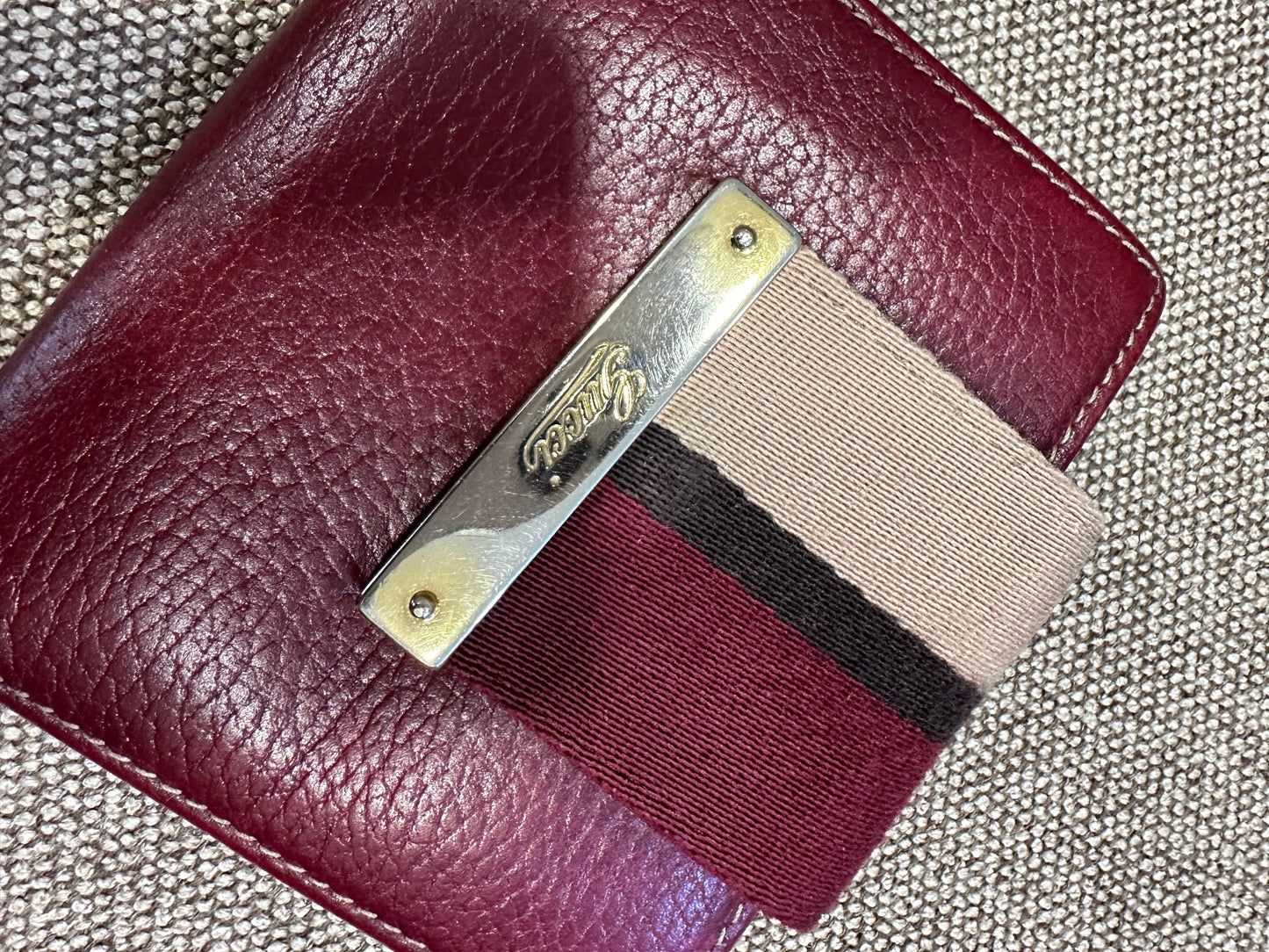 Vintage Gucci Red Bifold Wallet