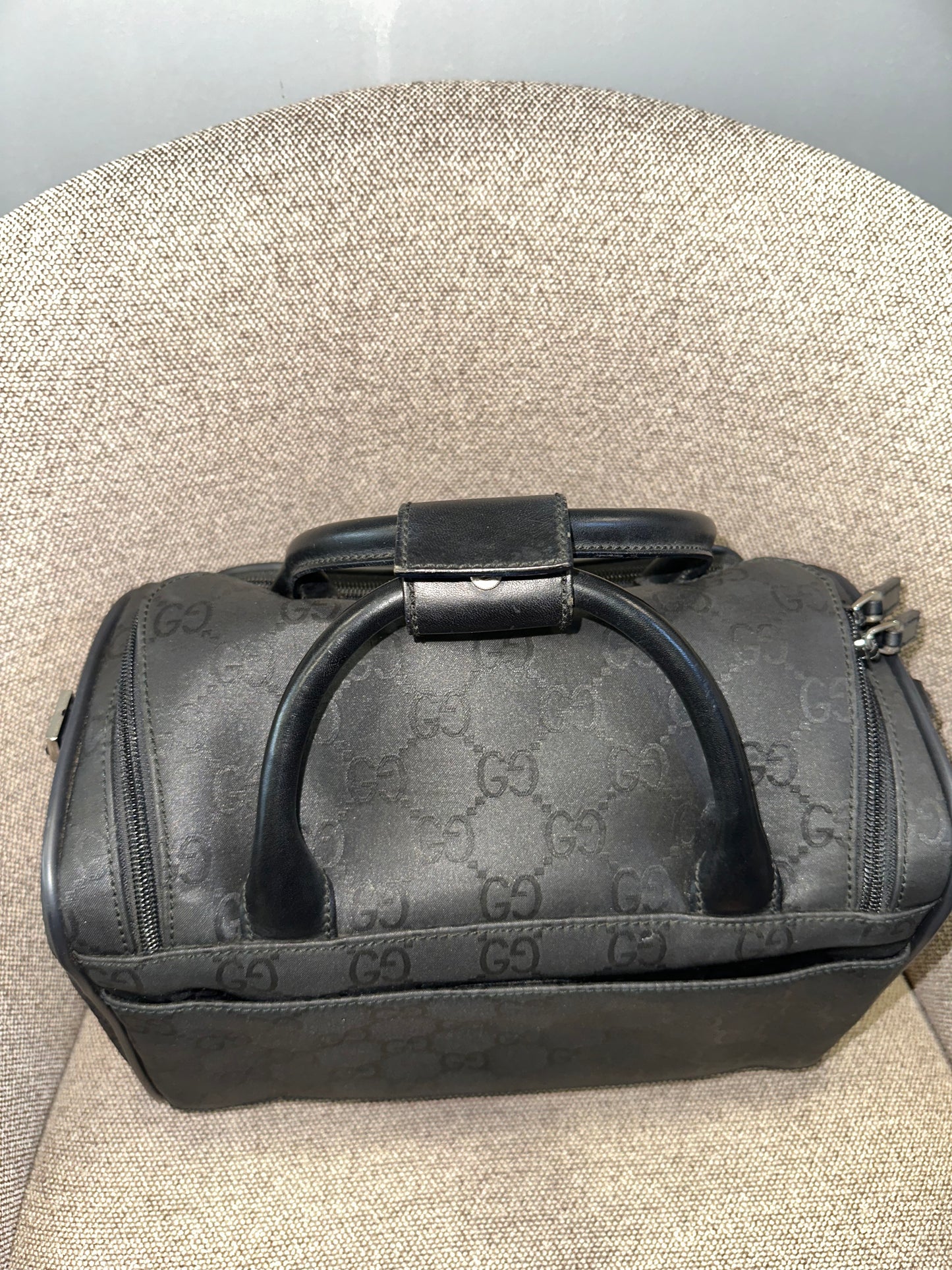 Vintage Gucci Black Boston/Camera bag (no strap)