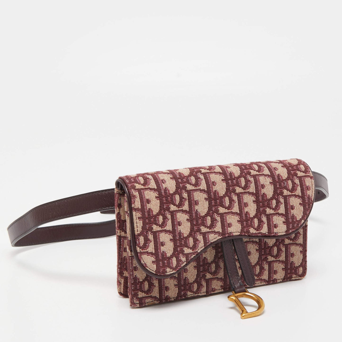 2019 Dior Saddle Wallet on Belt in maroon